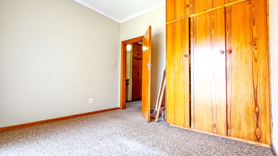 3 Bedroom Property for Sale in Hartenbos Central Western Cape